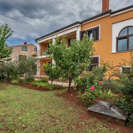 Guest house Vera Savic Porec