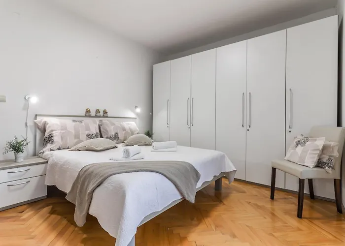 Vera Savic Affittacamere