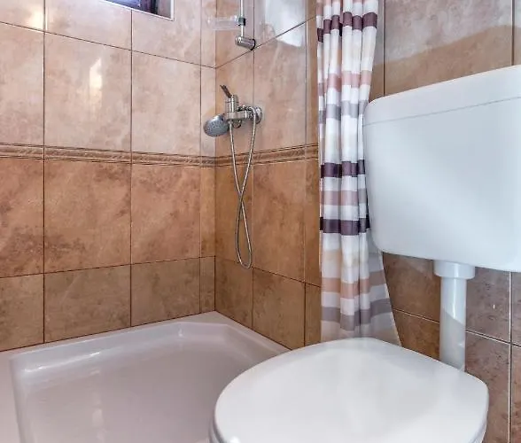 Πανσιόν Vera Savic Πόρετς